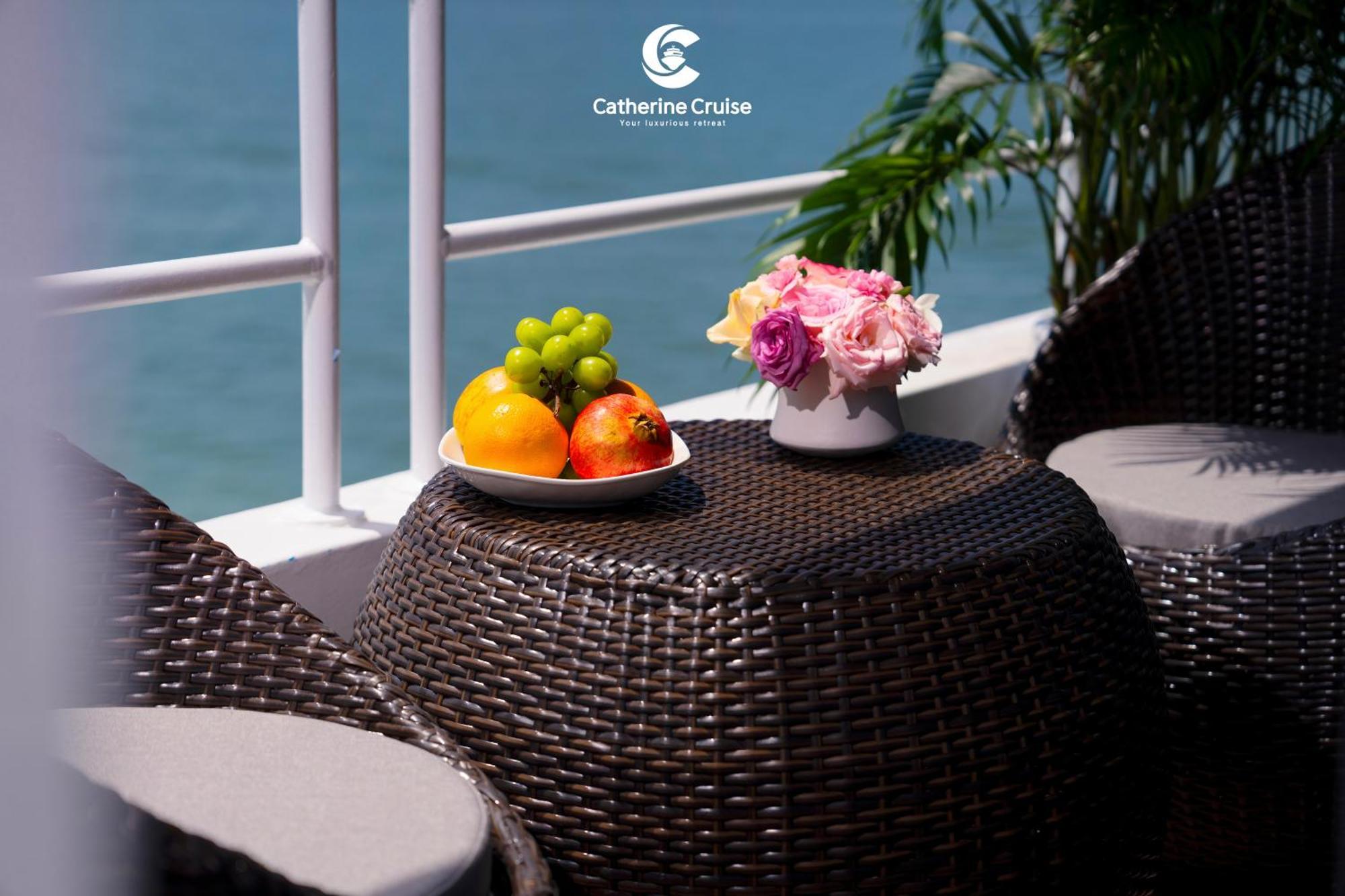 Catherine Cruises Ha Long Bay 외부 사진